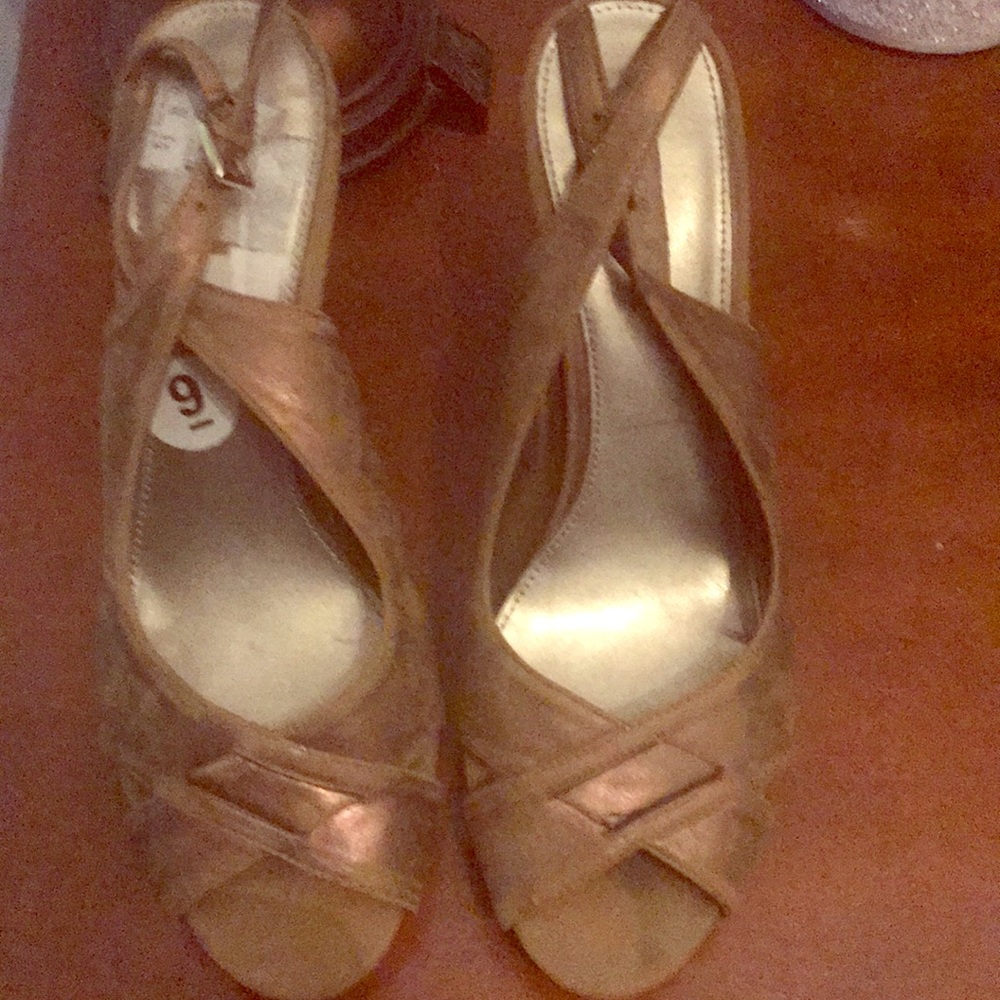Bandolio burnt brown heel